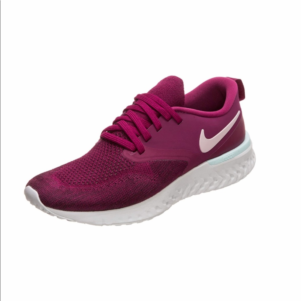 Nike Odyssey React 2 Flyknit